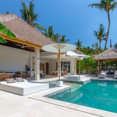 Villa Hidden Pearl, With Private Cook And Pool Karangasem  Exterior photo